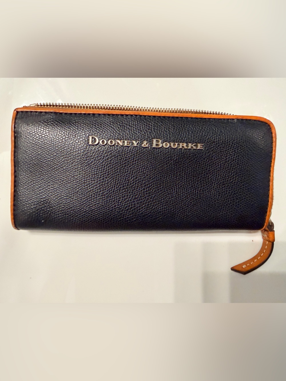 Dooney & Bourke Black Leather Zip Wallet with Tan Trim